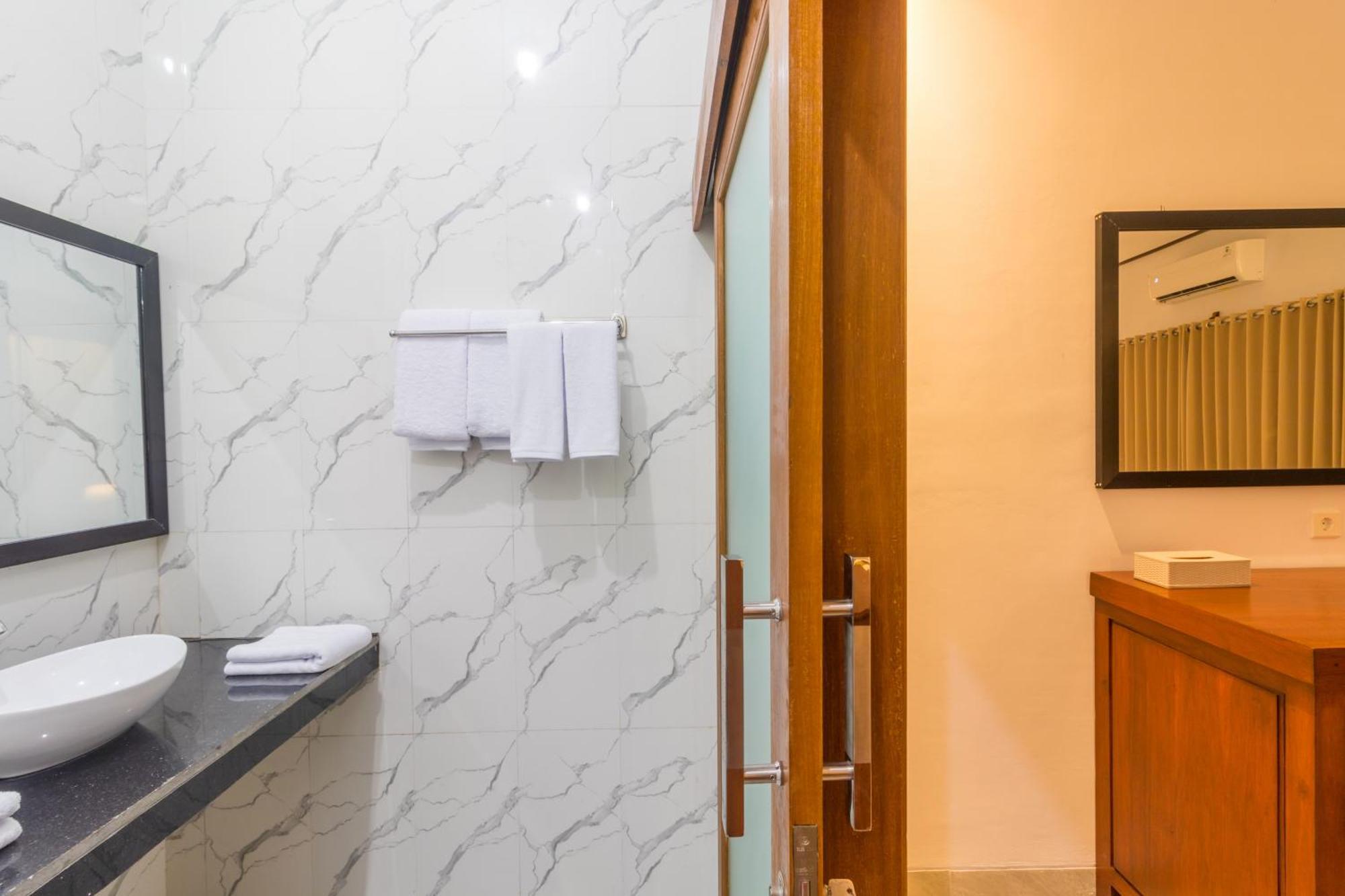 Amed Permai Home Stay Ambat Esterno foto