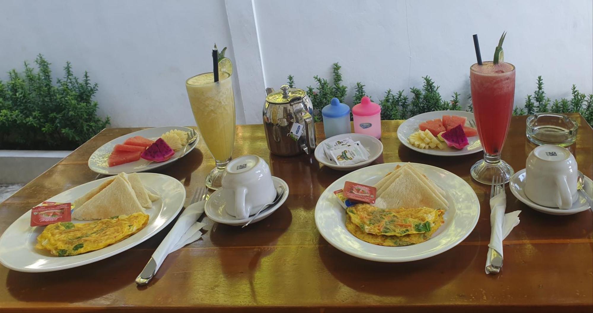 Amed Permai Home Stay Ambat Esterno foto